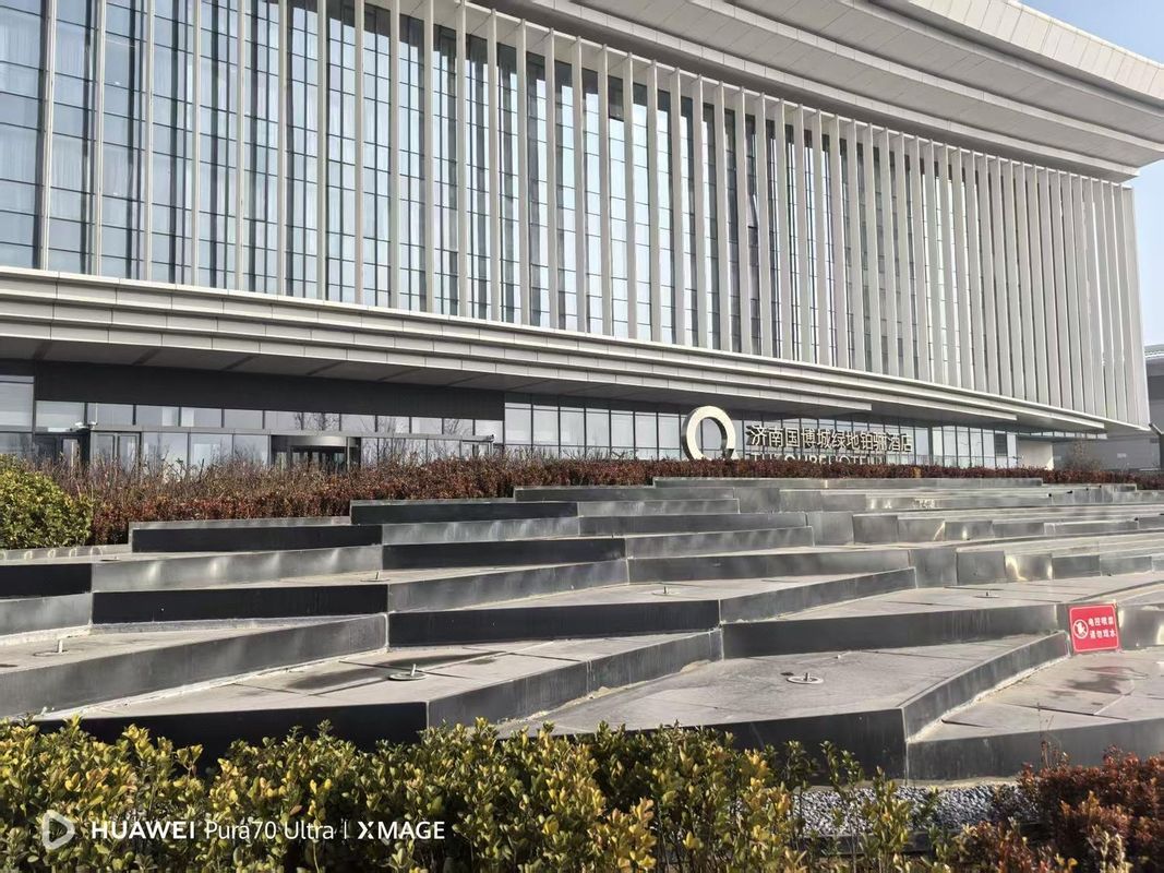 济南国博城绿地铂骊酒店(黄河会展中心店)