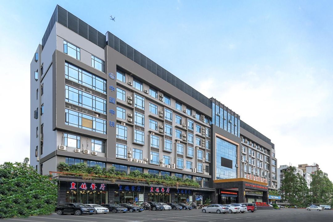 金匯御航国际酒店(广州白云国际机场T3航站楼人和地铁站店)