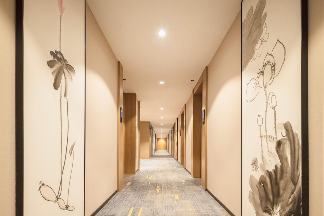 洲曼酒店(深圳罗湖东门老街店)