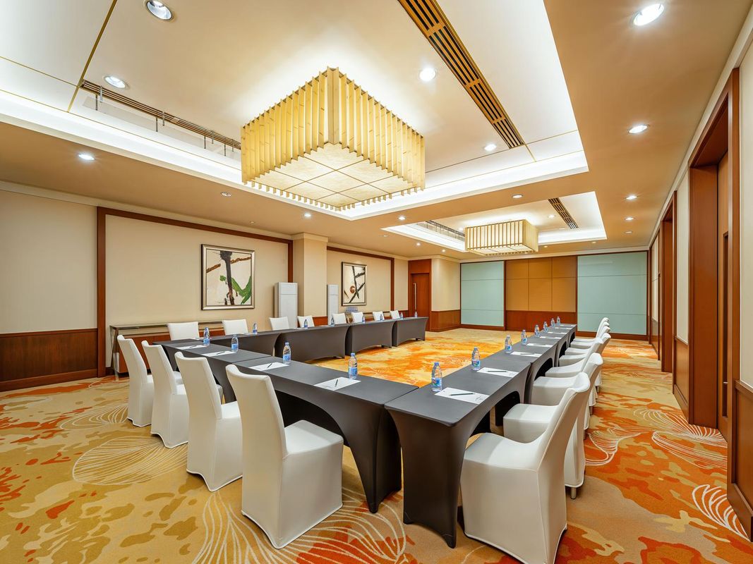 上海浦东康桥绿地假日酒店