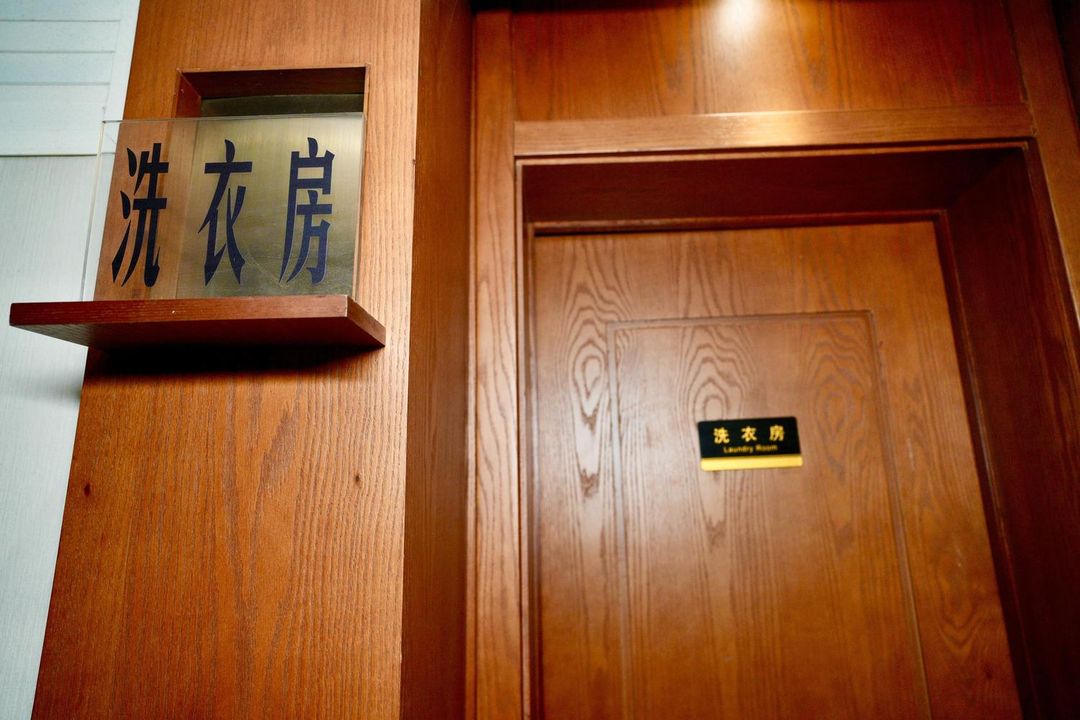 颐荷苑假日酒店(一杯澜黄金海岸店)