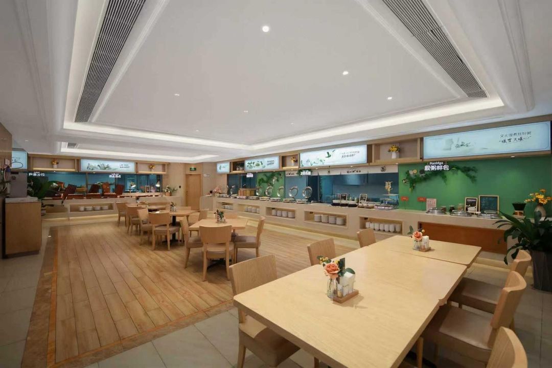 维也纳好眠国际酒店(深圳大学城塘朗地铁站店)