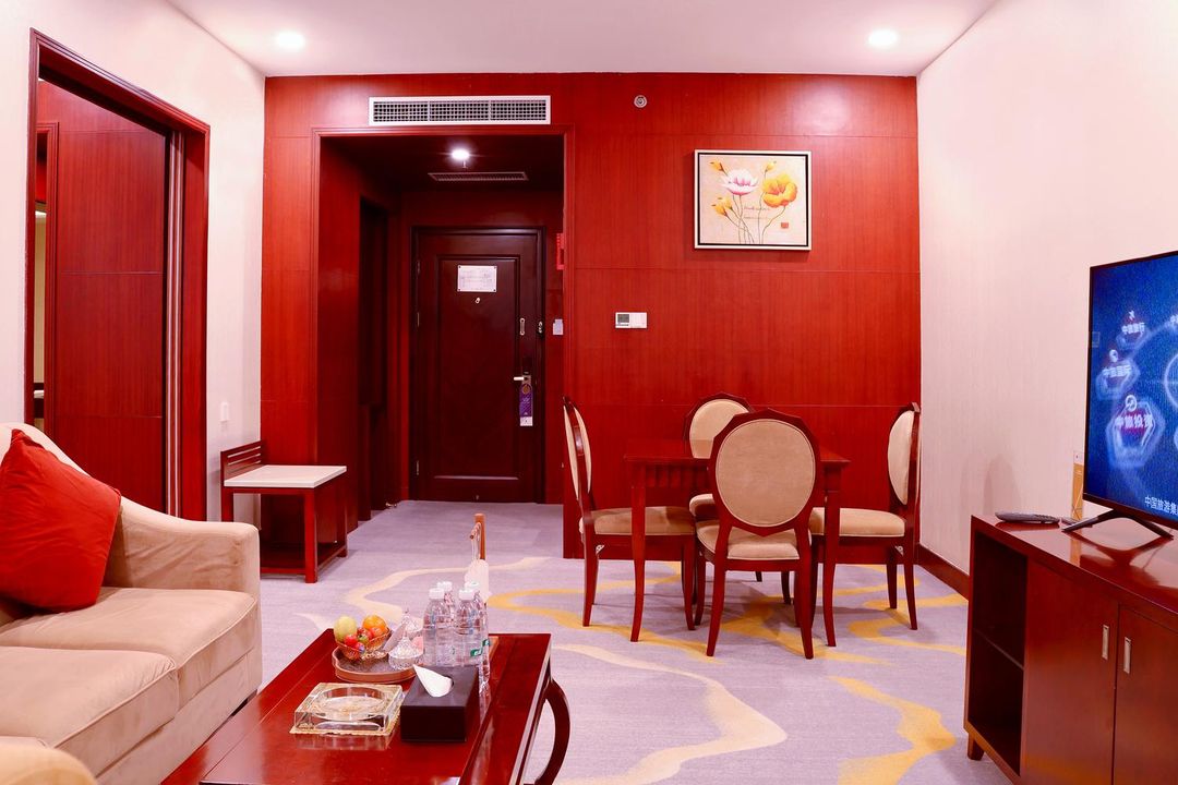 山东政协大厦维景大酒店(大明湖泉城广场店)