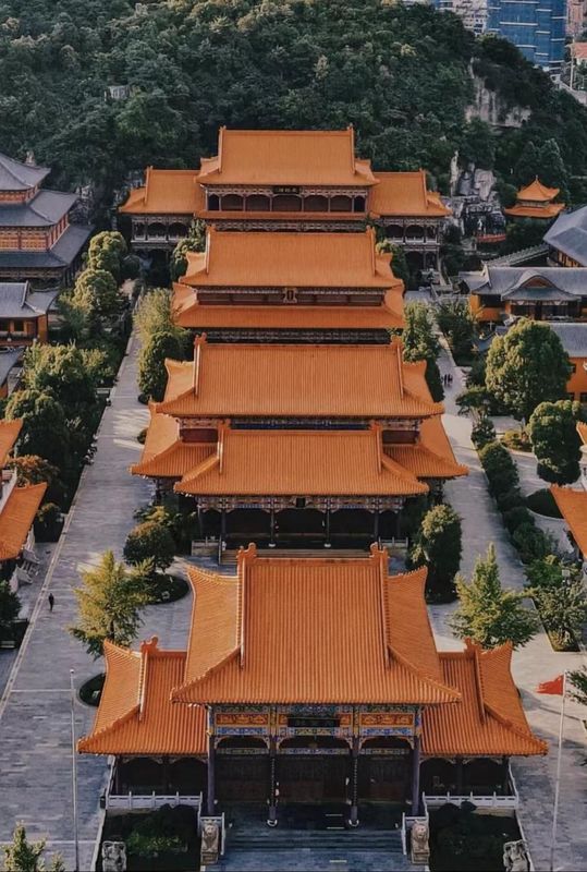 桔子贵阳北站黔灵山路酒店