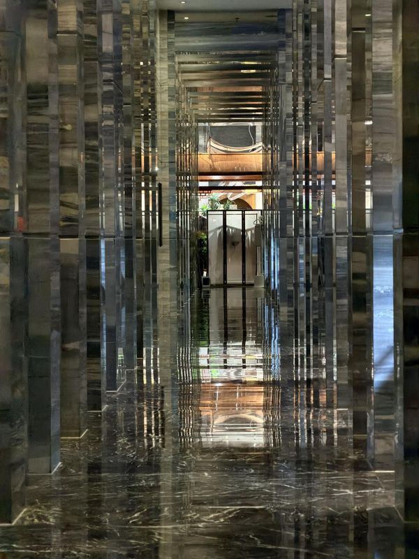 贵阳万丽酒店(会展城观山湖公园店)