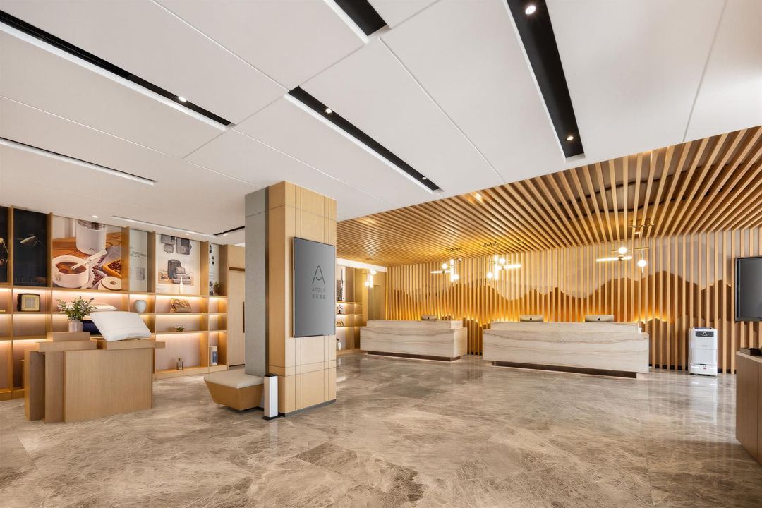 沈阳火车站太原街地铁站亚朵酒店