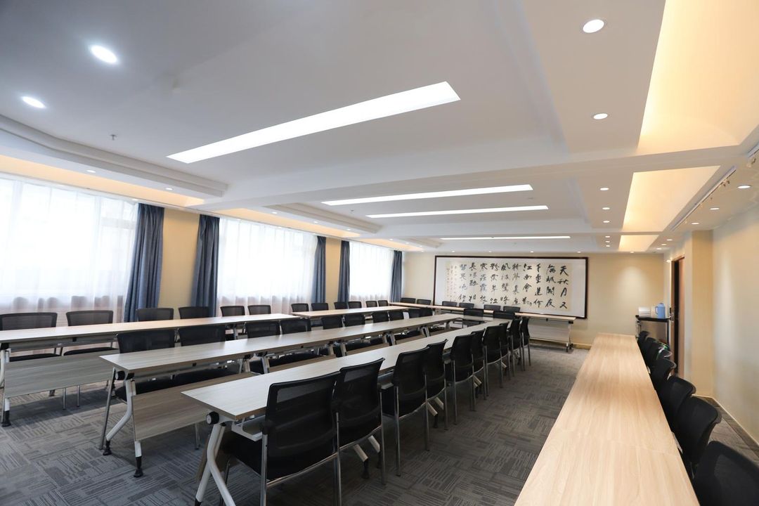兰州虹云宾馆(东方红广场火车站店)
