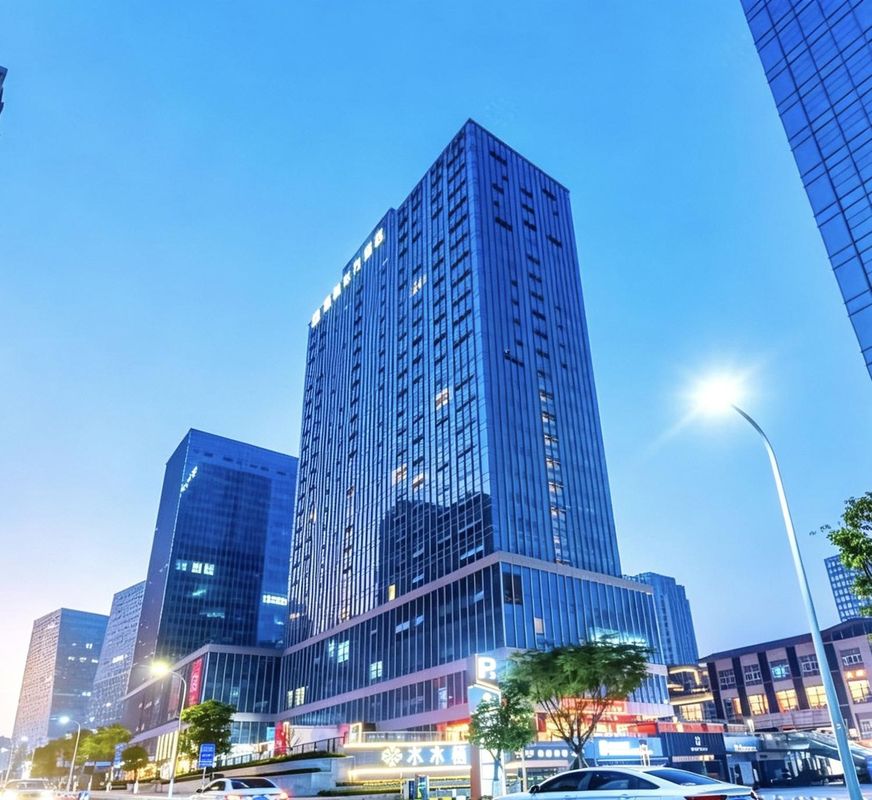 格林东方酒店(重庆江北国际机场鹿山地铁站店)