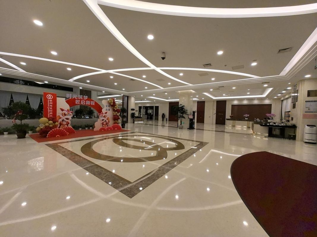 青岛紫荆苑花园酒店(红岛高新区火炬路店)