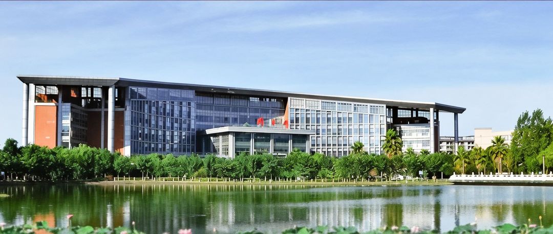 维也纳国际酒店(重庆机场西南政法大学店)