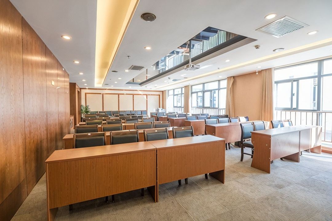 昆明铭春花园温泉度假酒店(昆明学院富康城购物中心店)