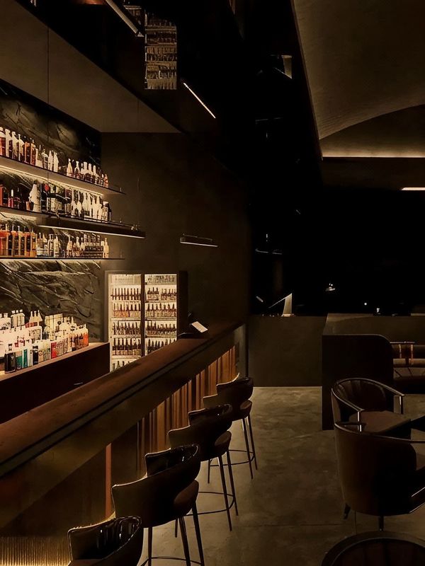 三亚湾伯爵佰悦酒店