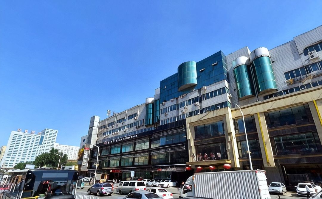 艺龙安云酒店(沈阳站太原街医大一院店)