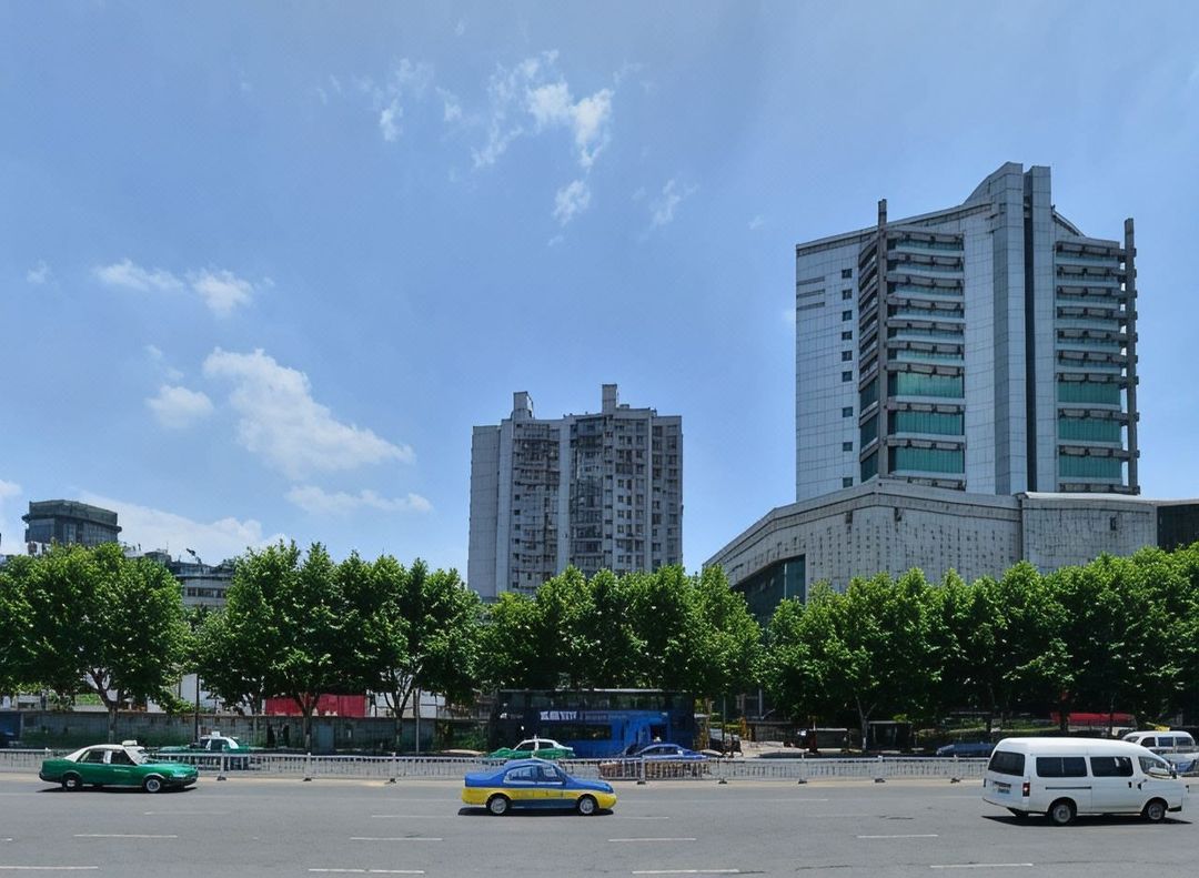 贵州饭店&middot;迎宾楼(黔灵公园北京路地铁站店)