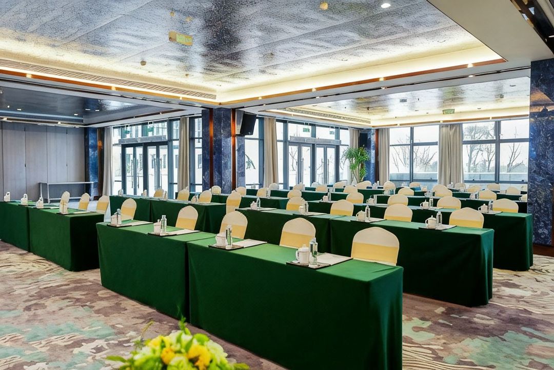邛崃戴斯温德姆酒店