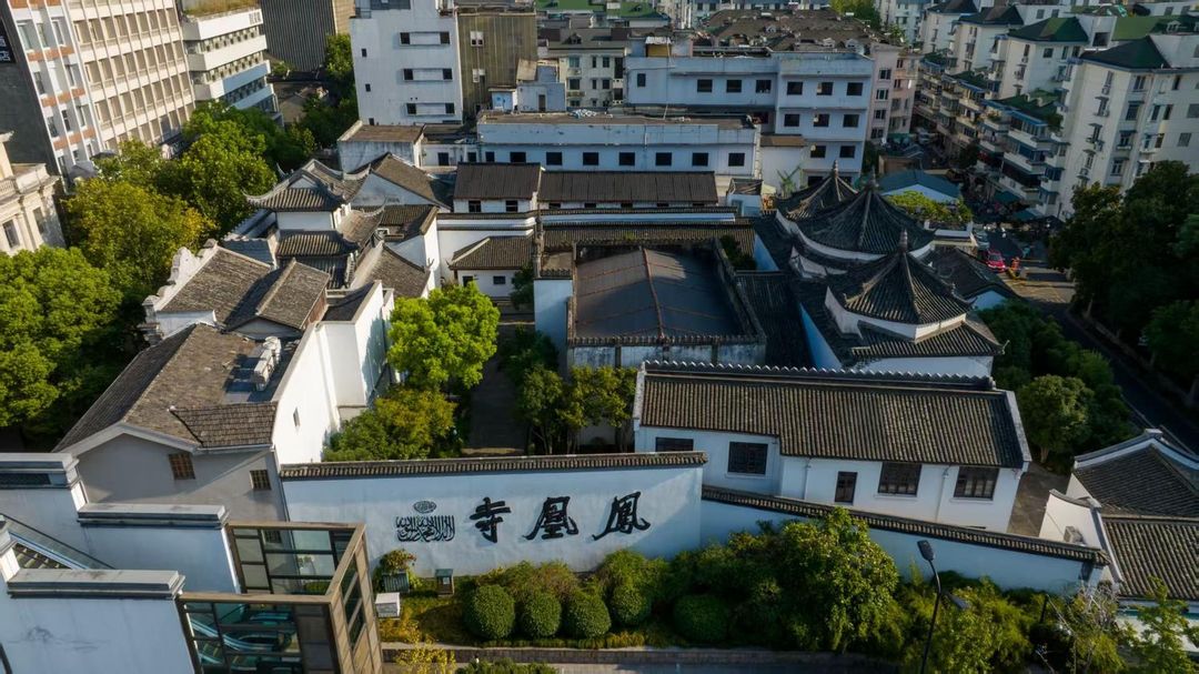 昊颐酒店(杭州西湖湖滨南宋御街店)