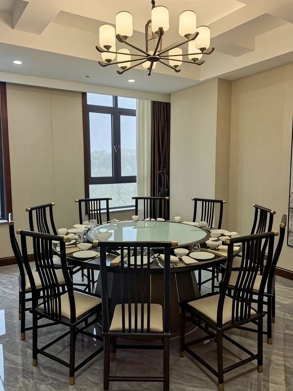 维也纳国际酒店(石家庄鹿泉海山公园店)
