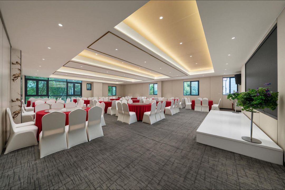懿江酒店(万盛汽车站店)