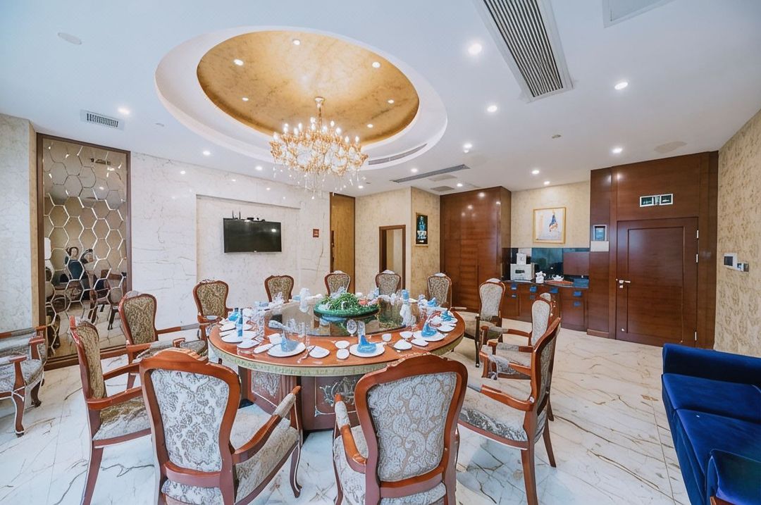 成都茂文大酒店(青白江东站万达广场店)