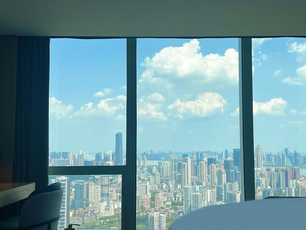 武汉广场汉口金融中心亚朵酒店