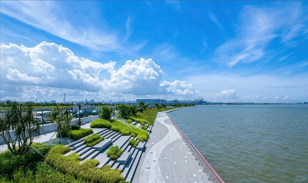 东莞滨海湾丽芮酒店