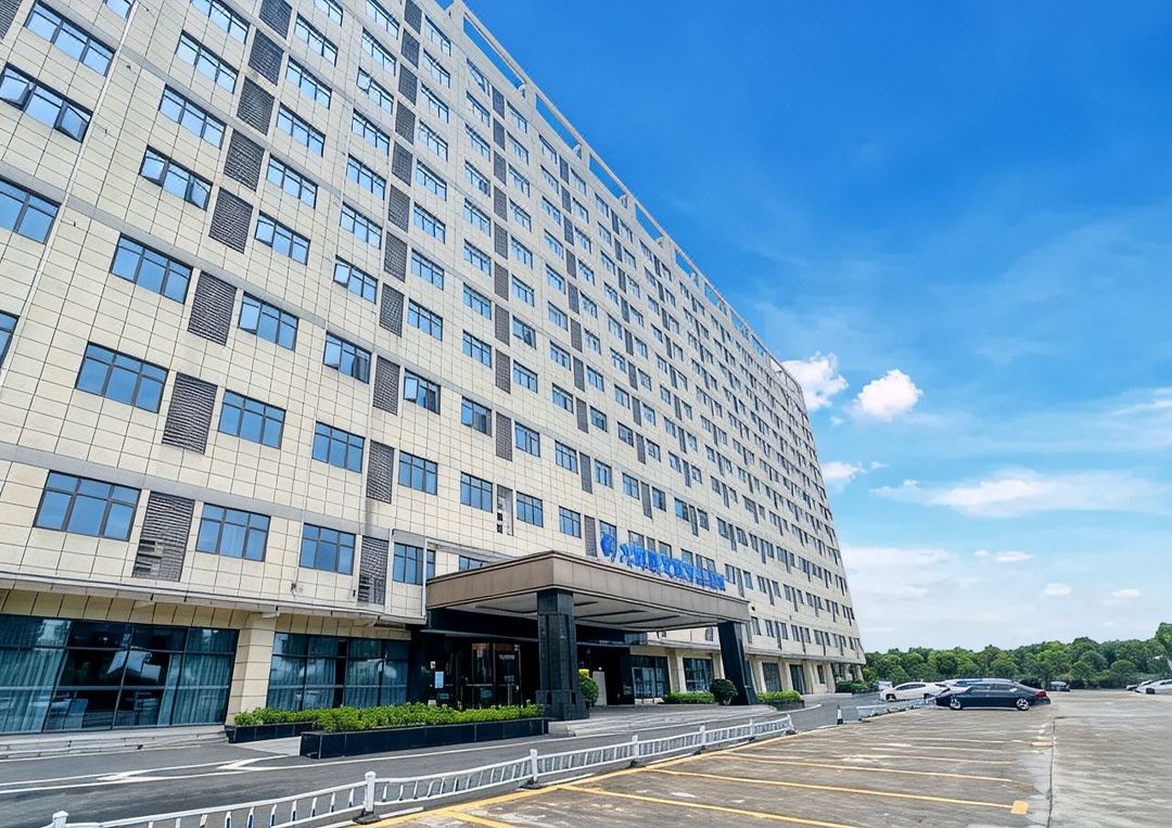 九州通天鹅生态酒店(武汉东西湖店)