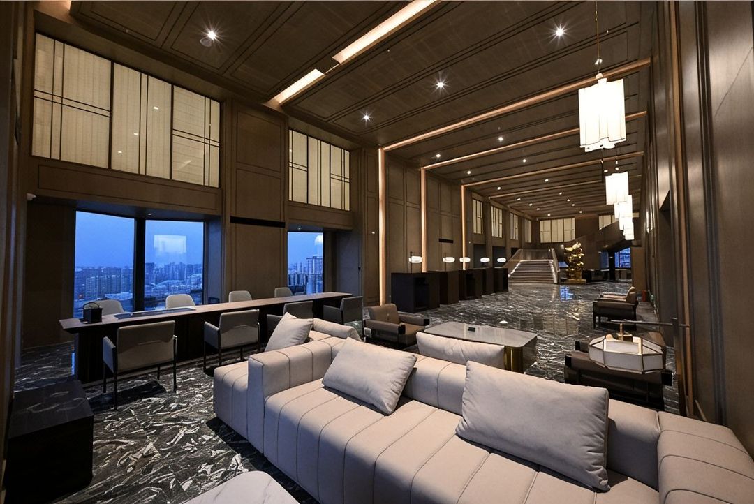 ZHONGJIE CBD HOTEL中心大酒店(沈阳中街故宫大悦城店)