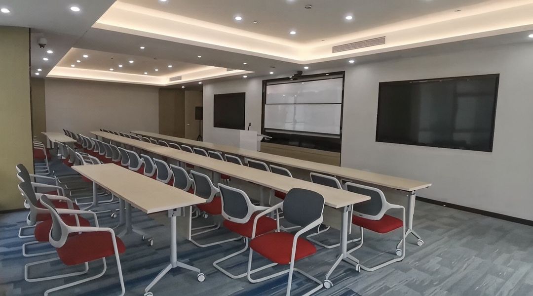 长沙麦客达温德姆&middot;湖景酒店(梅溪湖西地铁站店)