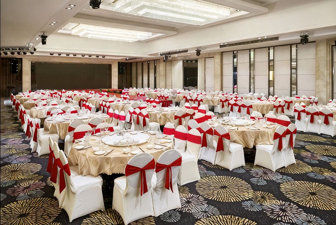 东莞海悦花园大酒店(厚街万达广场寮厦地铁站店)