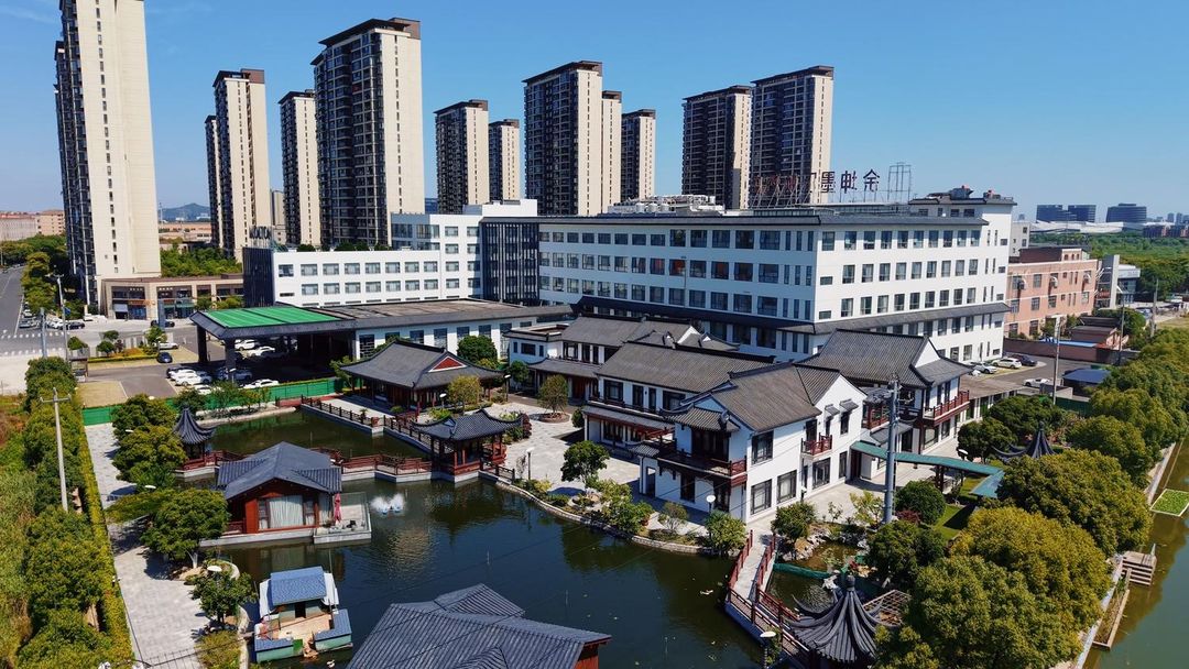 绍兴余坤墨尔顿酒店(绍兴东站店)