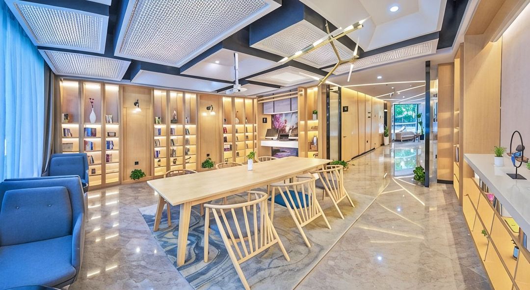 南京钟山风景区梧桐大道亚朵酒店