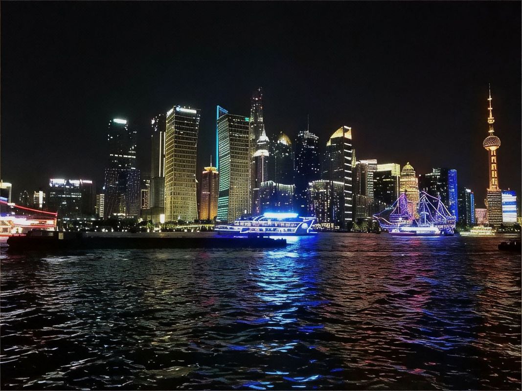 桔子水晶上海北外滩酒店