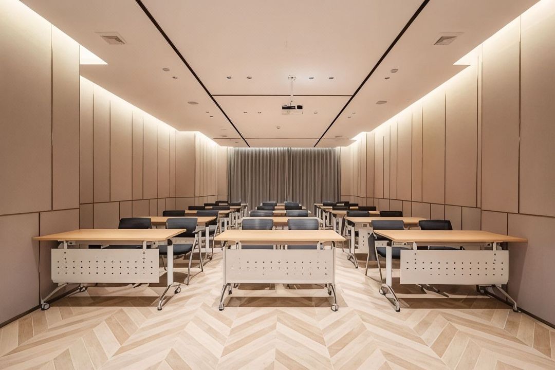 上海世博陆家嘴滨江中心亚朵S酒店