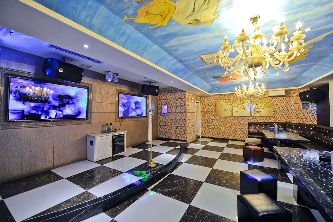 甘肃万寿宫大酒店(兰州西客站店)