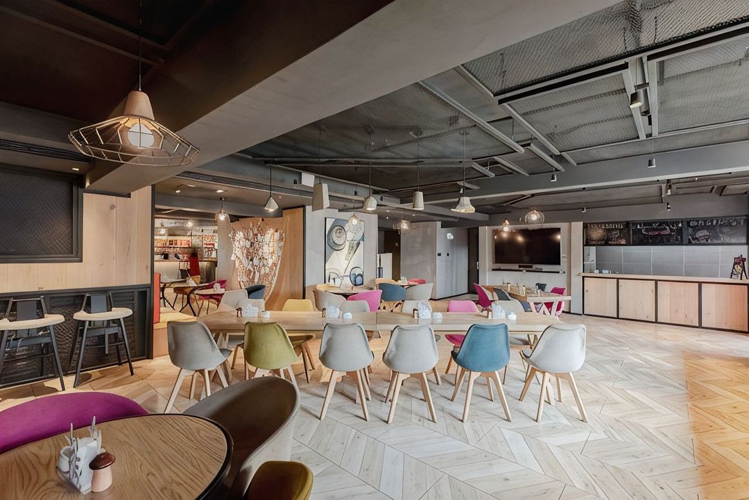 西安大学城亚朵轻居酒店