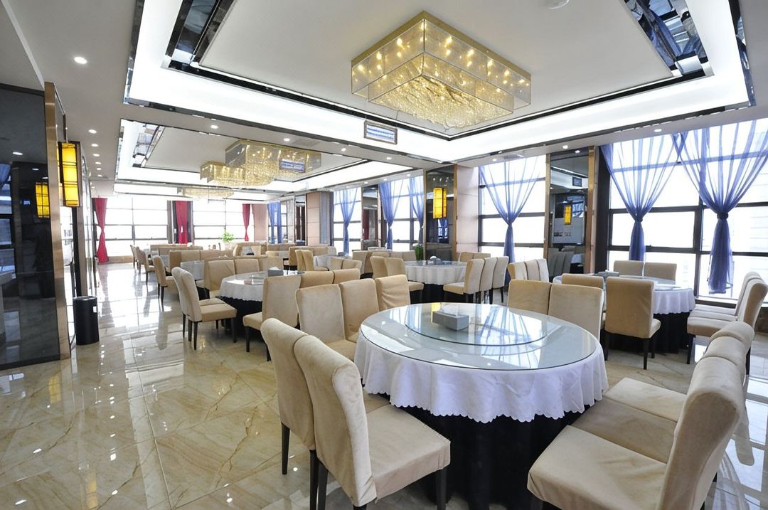 昆明铭春国际假日酒店