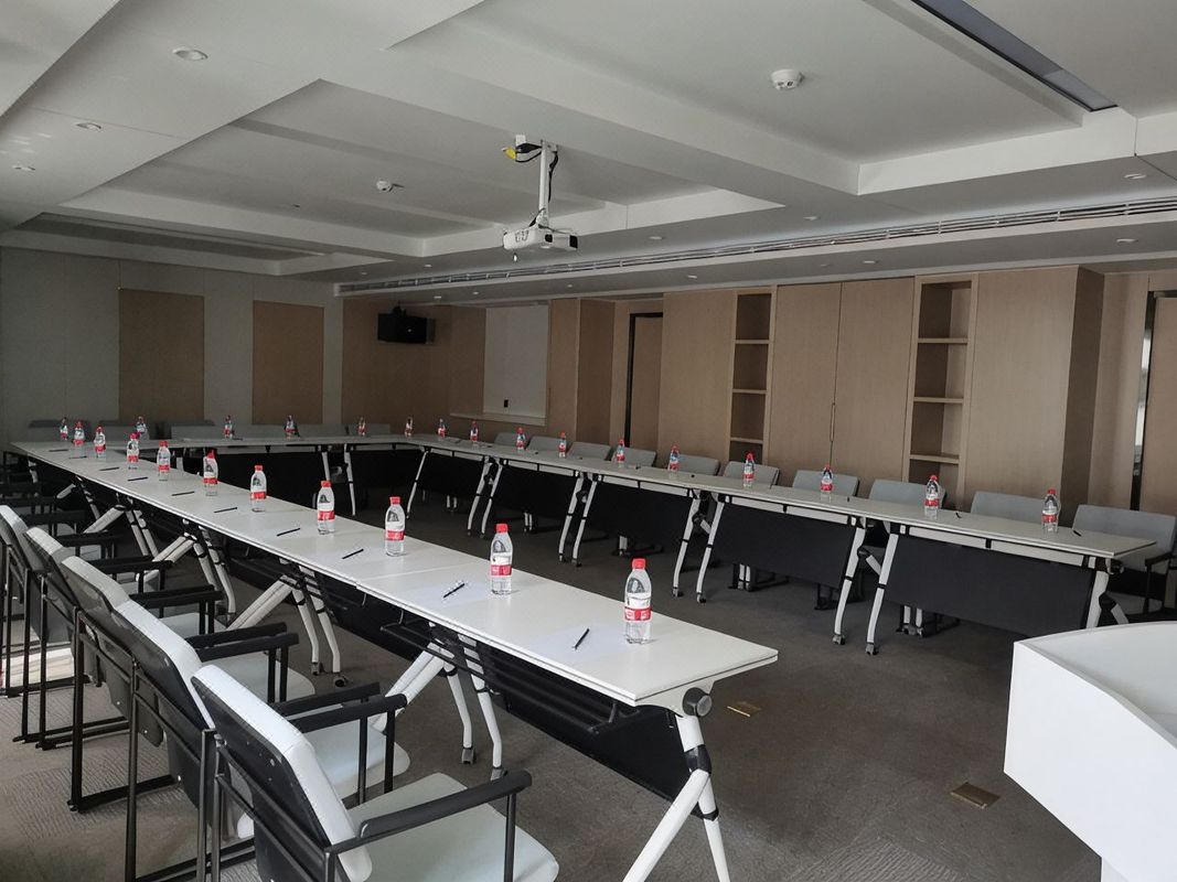 昆明南站大学城亚朵酒店