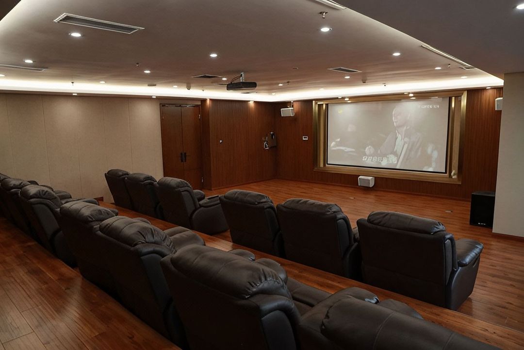 潼南凯斯贝尔酒店(潼南高铁站店)