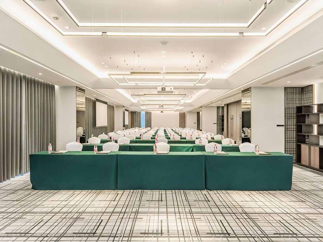 奉节诗城皇廷大酒店