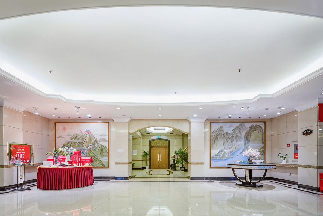 武汉滨湖大厦(湖北省博物馆店)