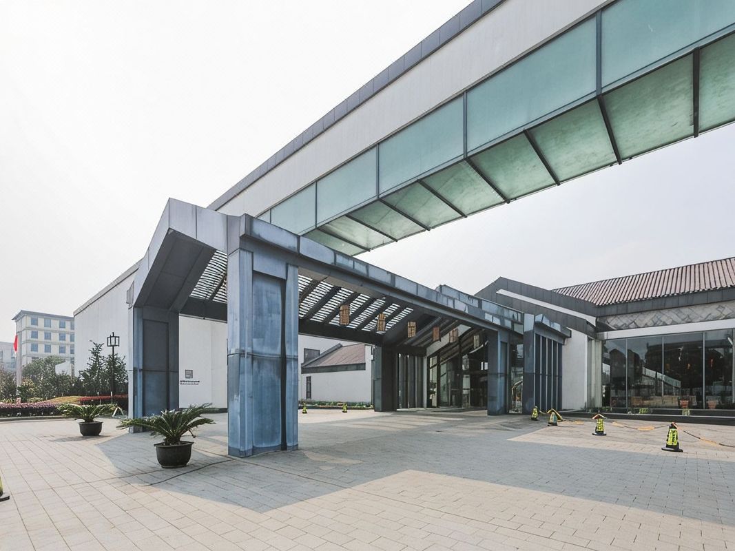 苏州甪直都市置业华美达酒店