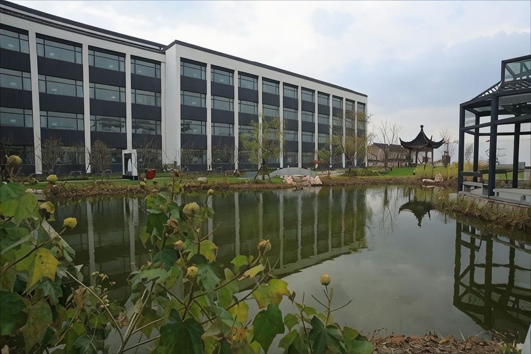 苏州甪直都市置业华美达酒店
