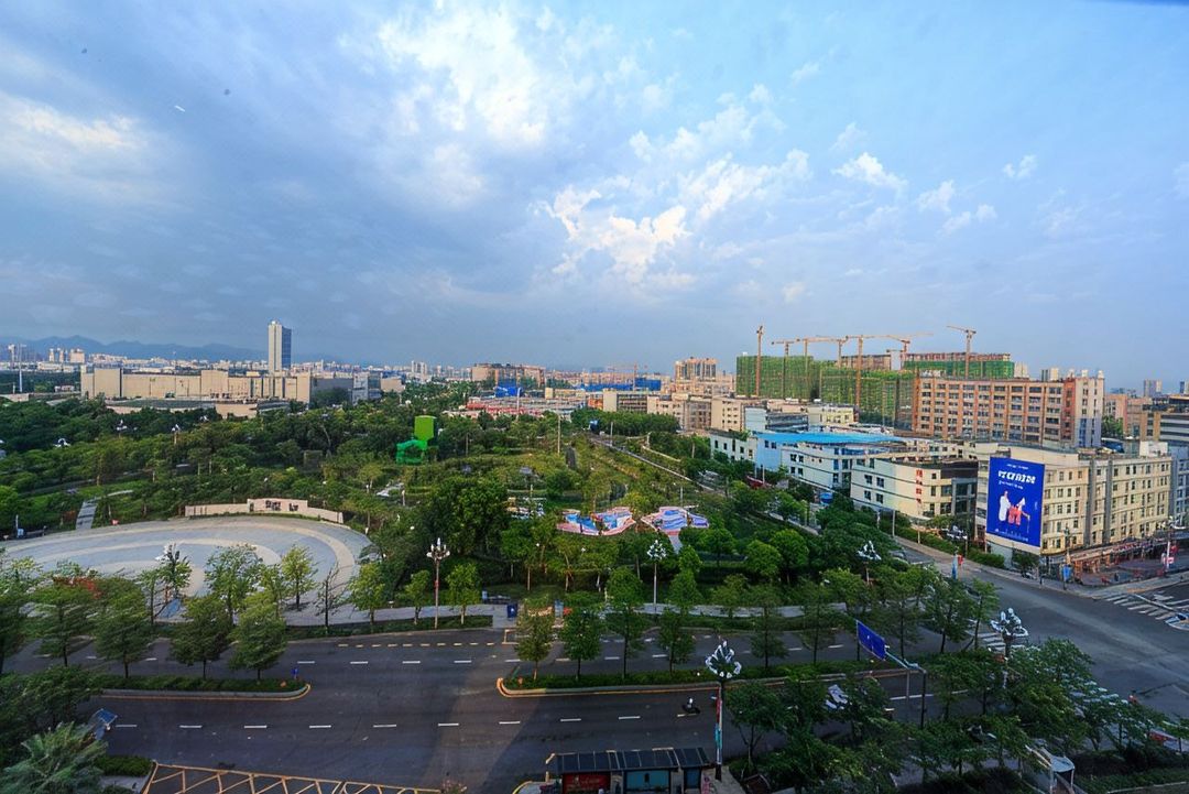 深圳光明希尔顿欢朋酒店