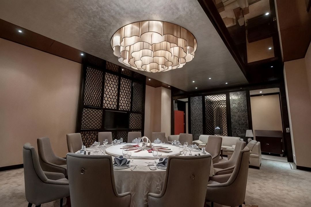 贵州饭店&middot;迎宾楼(黔灵公园北京路地铁站店)
