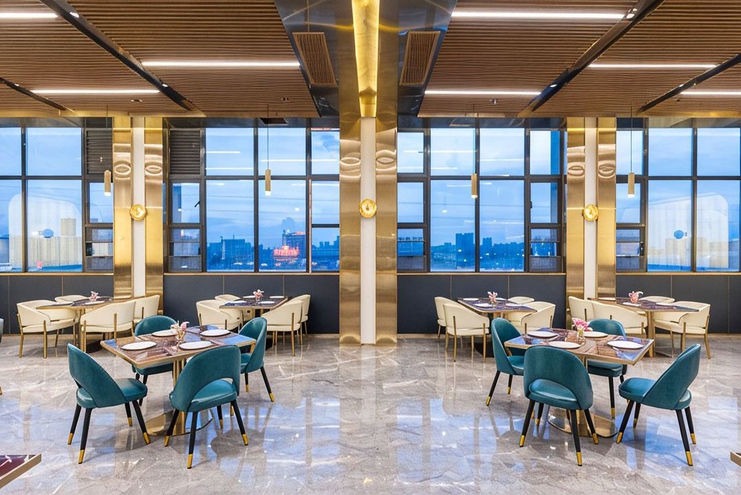 佛山金沙洲金铂天地桔子水晶酒店