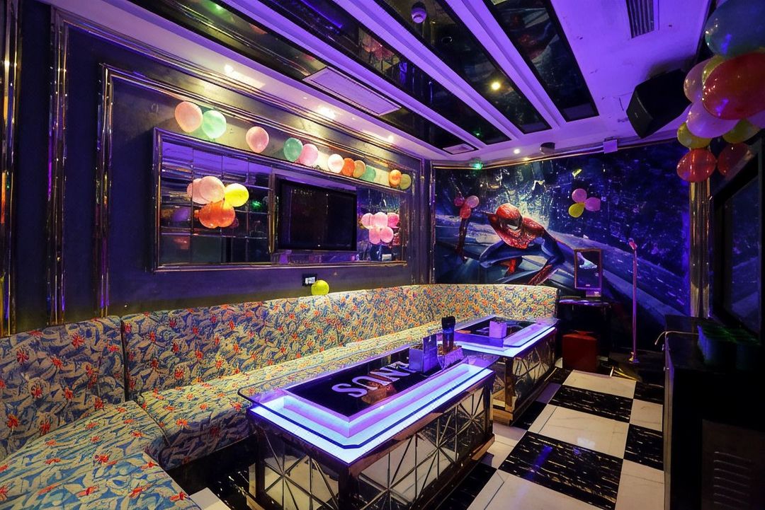 山水S酒店(成都宽窄巷子天府广场店)
