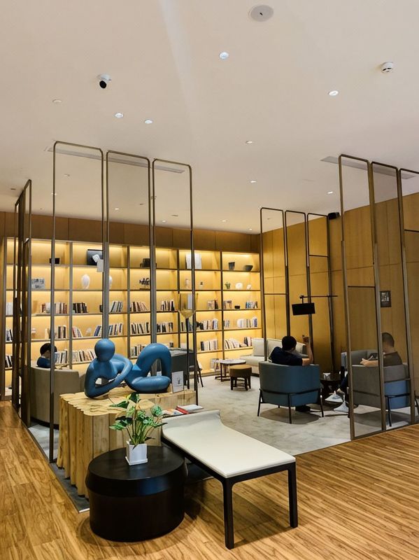 深圳南山万科云城亚朵酒店