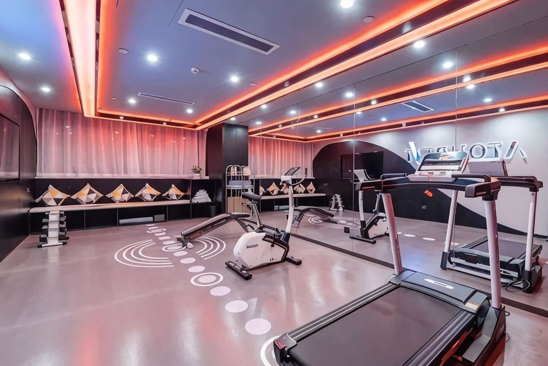 南京江宁东山汽车4S园亚朵酒店