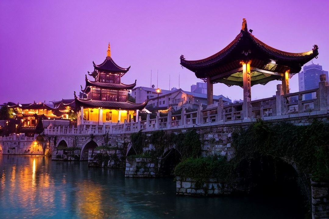 贵阳喷水池桔子水晶酒店