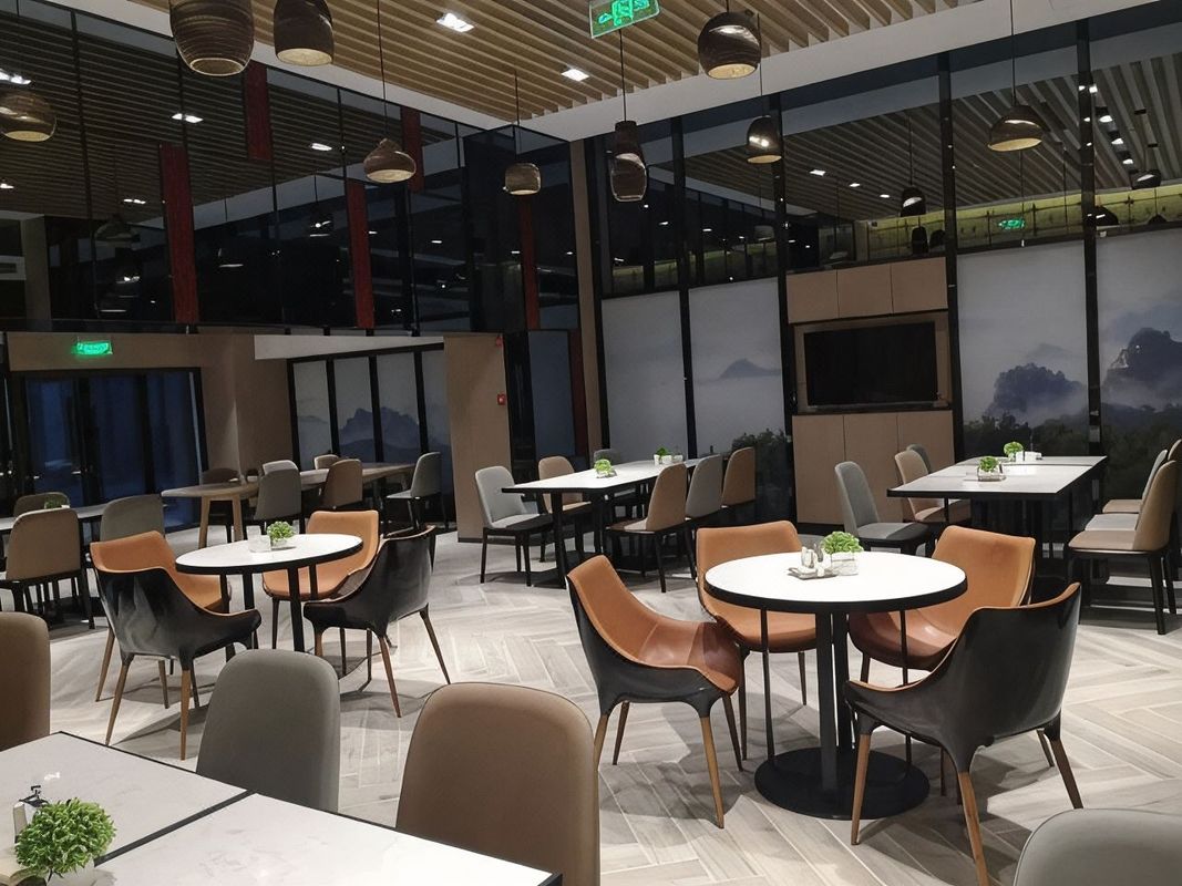 北京朝阳公园红领巾桥亚朵酒店